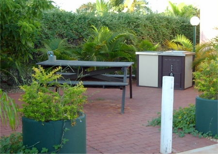 Broome Motel - Gold Coast 4U 2