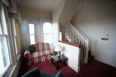 The Yarra Glen Grand Hotel - Accommodation Gold Coast 3