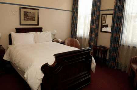 The Yarra Glen Grand Hotel - Accommodation Gold Coast 5