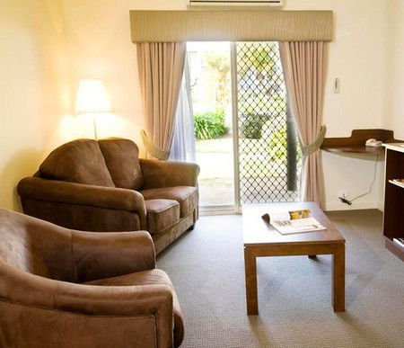 Sanctuary Golf Resort - Accommodation Gold Coast 0