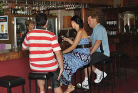 Castle Motor Lodge - Accommodation Gold Coast 0