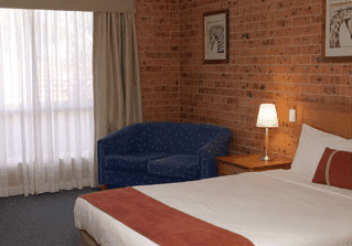 Akuna Motor Inn - Accommodation Gold Coast 2