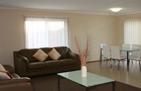 Paradise Holiday Apartments Villas - Accommodation Gold Coast 1