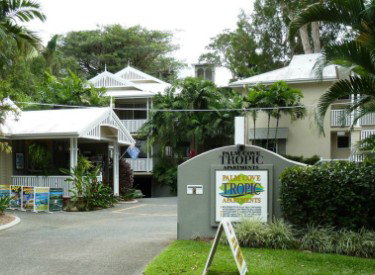 Palm Cove Tropic Apartments - Accommodation Gold Coast 3
