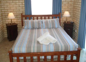 Baywatch Manor Resort - Accommodation Gold Coast 1