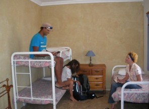 Baywatch Manor Resort - Accommodation Gold Coast 2