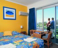 Ocean Side Hawks Nest - Accommodation Gold Coast 1