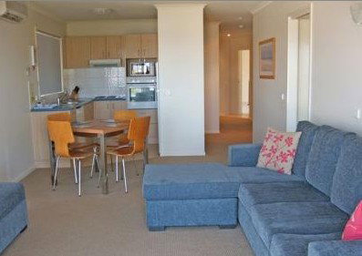Sorrento Luxury Apartments - Accommodation Gold Coast 4