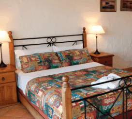 Canal Rocks Beachfront Apartments - Accommodation Gold Coast 1