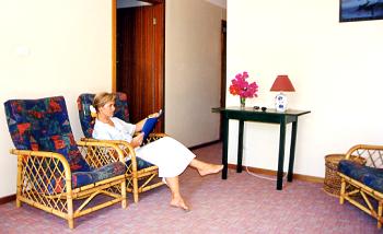 Shark Bay Cottages - Gold Coast 4U 1