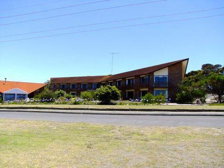 Comfort Inn Wisteria Lodge - Accommodation Gold Coast 0