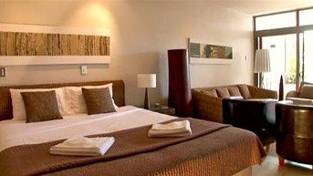 Club Tropical Resort - Accommodation Gold Coast 2