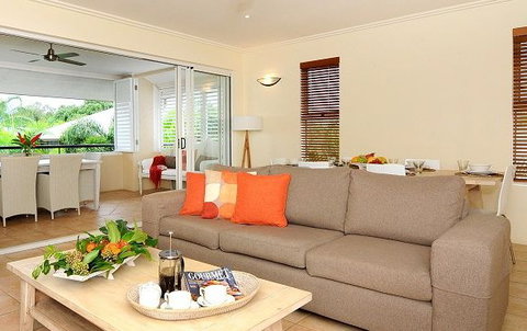 Cayman Villas Port Douglas - Accommodation Gold Coast 2