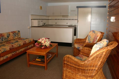 Sky View Coastal Luxury Units - Accommodation Gold Coast 3