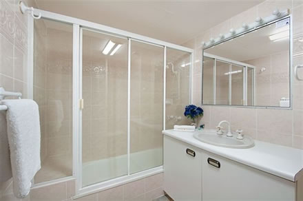 Boulevard Towers - Accommodation Gold Coast 13