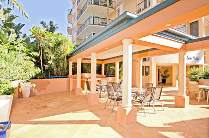 San Mateo On Broadbeach - Accommodation Gold Coast 10