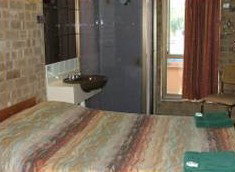 Desert Rose Inn - Accommodation Gold Coast 4