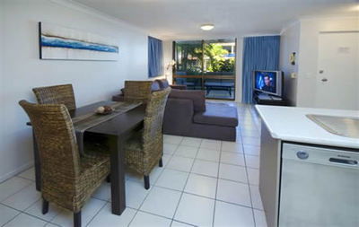 Headland Tropicana - Accommodation Gold Coast 6