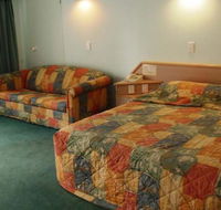 Runaway Bay Motor Inn - Gold Coast 4U
