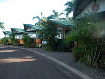 Ivanhoe Village Caravan Resort - Accommodation Gold Coast 1