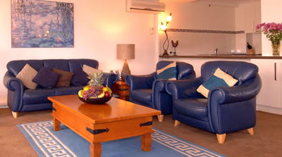 Biarritz Apartments - Accommodation Gold Coast 3