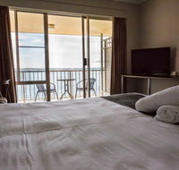Beachcomber Hotel - Accommodation Gold Coast