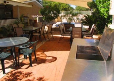 White Gum Motel - Accommodation Gold Coast 1
