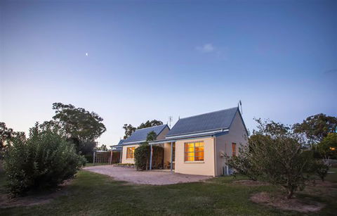 Vineyard Cottages And Cafe - Accommodation Gold Coast 4