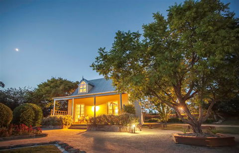 Vineyard Cottages And Cafe - Accommodation Gold Coast 9