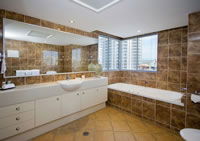 Myconos Resort - 1 Gold Coast 6