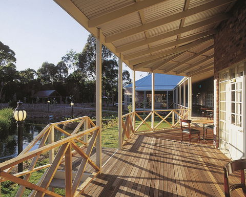 Ballarat Lodge & Convention Centre - Gold Coast 4U 1