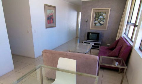 Promenade Apartments - Accommodation Gold Coast 2