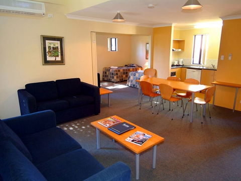 Amalfi Resort - Accommodation Gold Coast 1