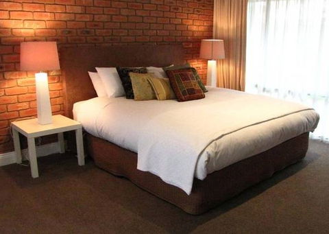 Claerwen Retreat - Accommodation Gold Coast 2