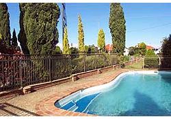 Bennetts Green NSW Accommodation Gold Coast