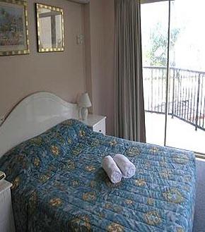 Bayview Beach Holiday Apartments - Gold Coast 4U 4