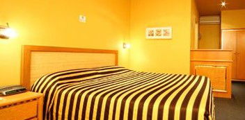 Jika International Hotel - Accommodation Gold Coast 0