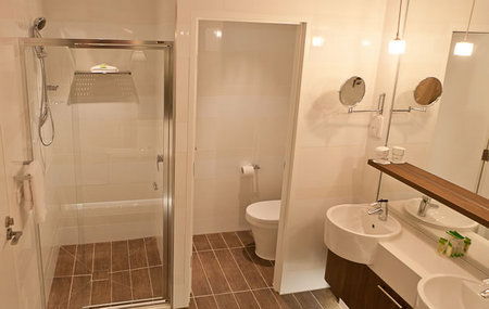 Taylors Lakes Hotel Motel - Accommodation Gold Coast 2