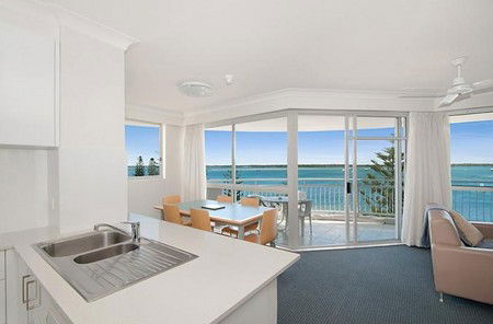 Atrium Resort - Accommodation Gold Coast 4