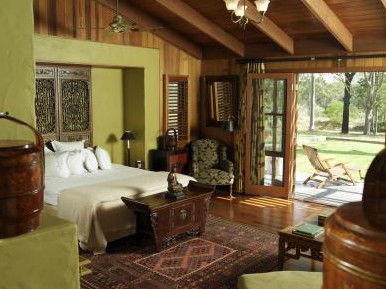 Tower Lodge - Accommodation Gold Coast 3