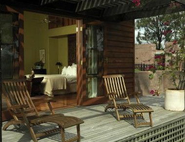 Tower Lodge - Accommodation Gold Coast 5