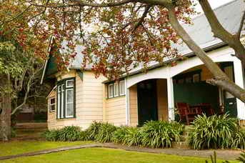 Coolangatta Estate - Gold Coast 4U 0