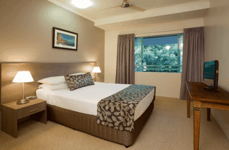 Coral Sands Beachfront Resort - Accommodation Gold Coast 2