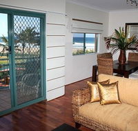 Currumbin Sands on the Beach - Accommodation Gold Coast