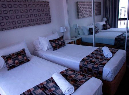 Aegean Apartments - Accommodation Gold Coast 3