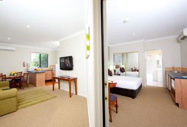 Pokolbin Hills Chateau Resort - Accommodation Gold Coast 2