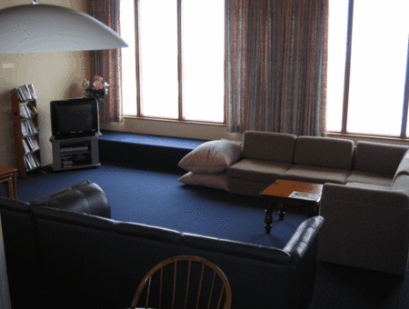 Valhalla Lodge - Accommodation Gold Coast 4