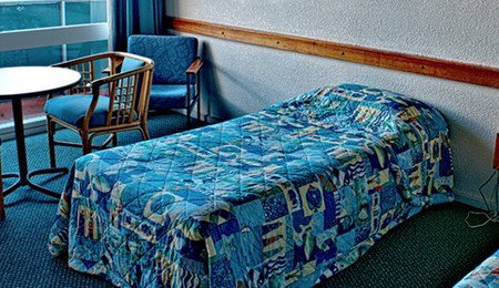 St Helens Bayside Inn - Accommodation Gold Coast 0