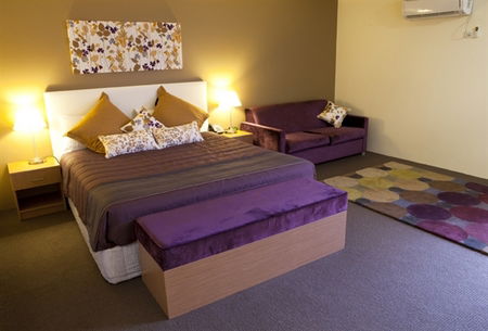 Comfort Inn Hunts Liverpool - Accommodation Gold Coast 0