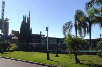 Mayfield Motel - Accommodation Gold Coast 1